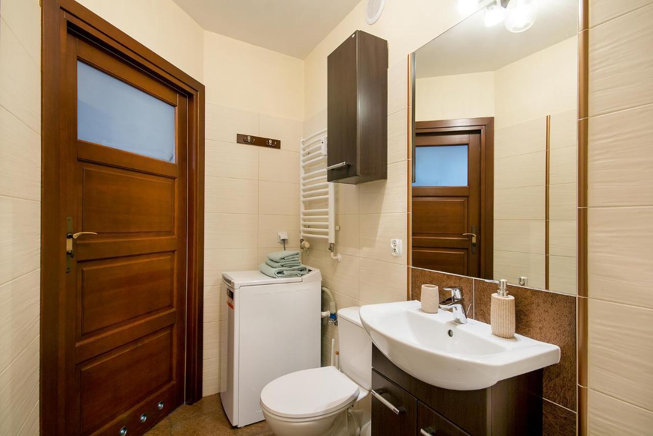 W&K Apartments - Compact III Koszalin Esterno foto